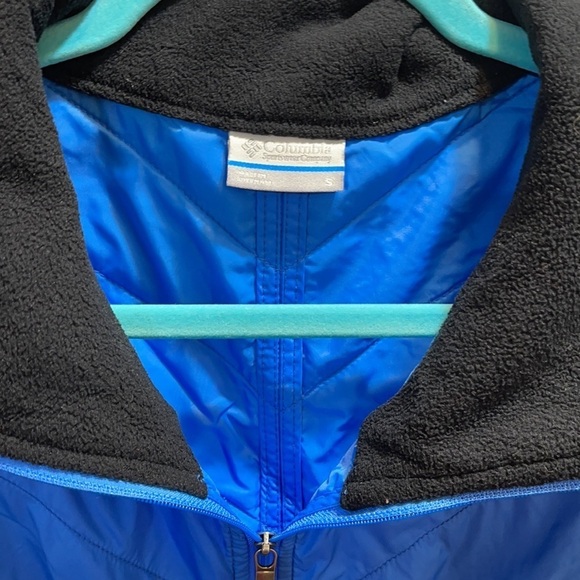 COLUMBIA SPORTSWEAR COLORBLOCK VEST II - Picture 2 of 8